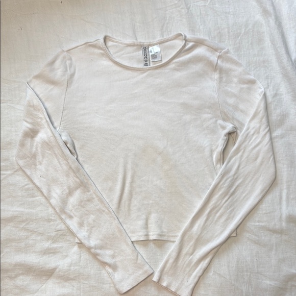 H&M Tops - H&M Long Sleeve Ribbed Top